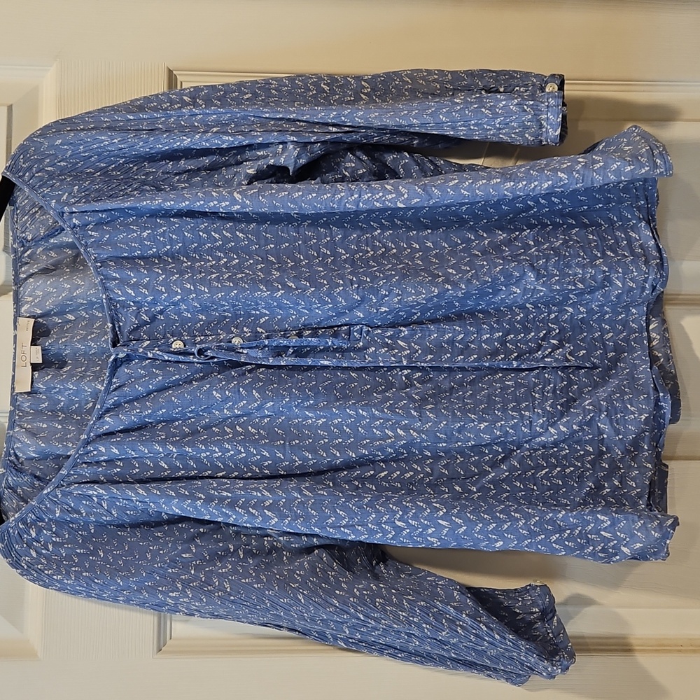 LOFT  Light Blue Peasant Blouse 3/4 Sleeve Bohemian Flowy,Large Petite